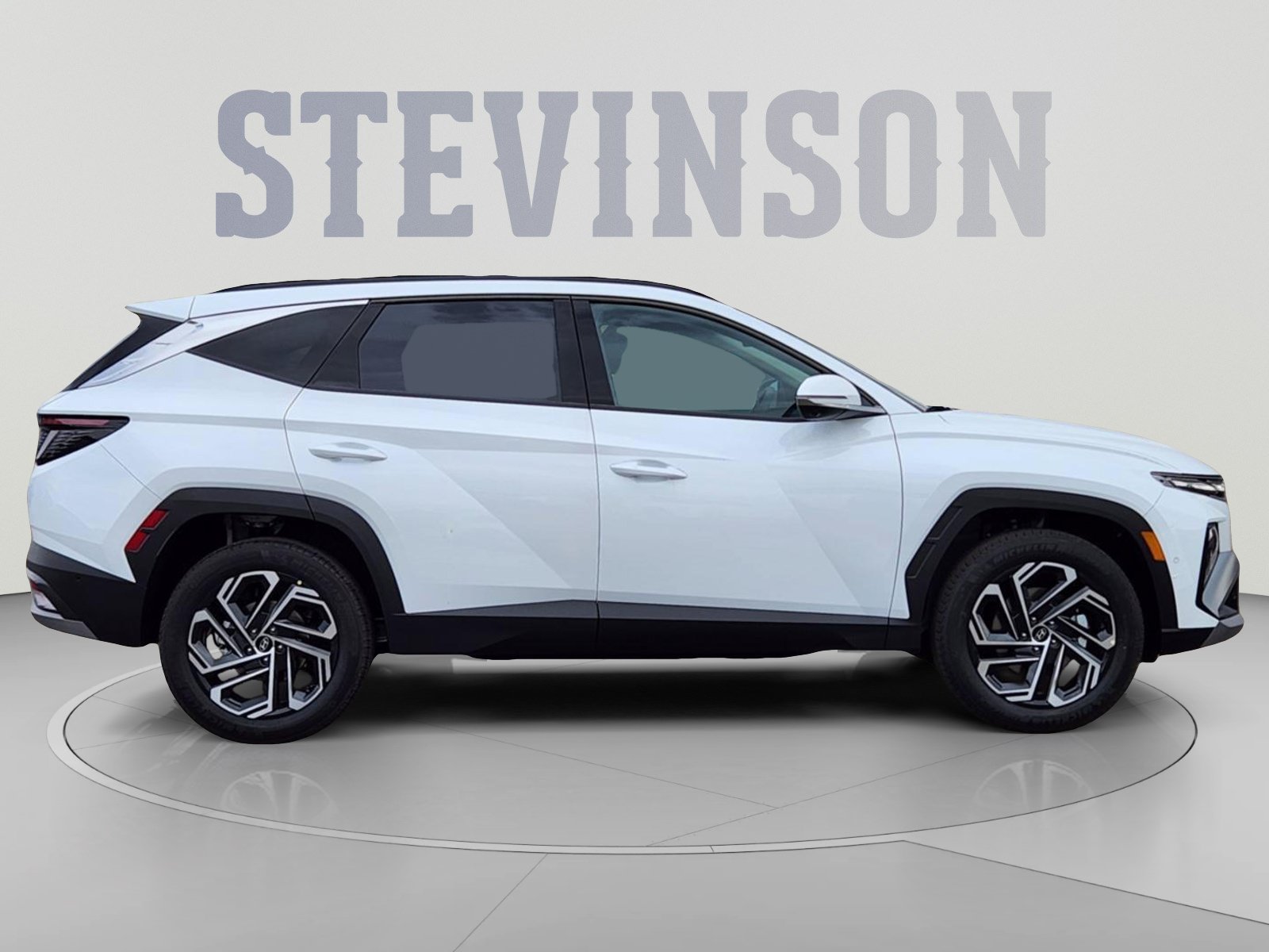 New 2026 Hyundai Tucson Limited w/ Tow & Go Package AWD/4WD image 4