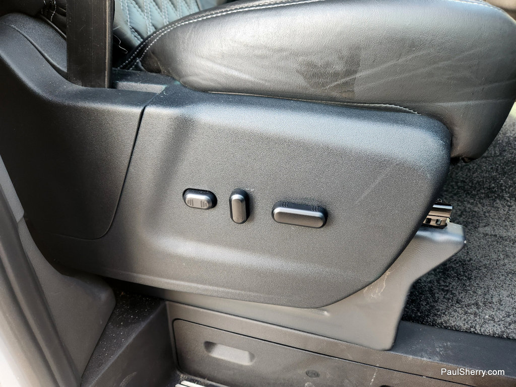 Used 2023 Ford Transit 150 Low Roof AWD image 44