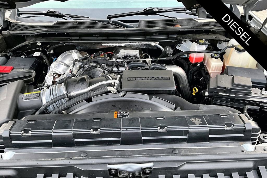 Used 2024 Chevrolet Silverado 2500 LT w/ Convenience Package image 29