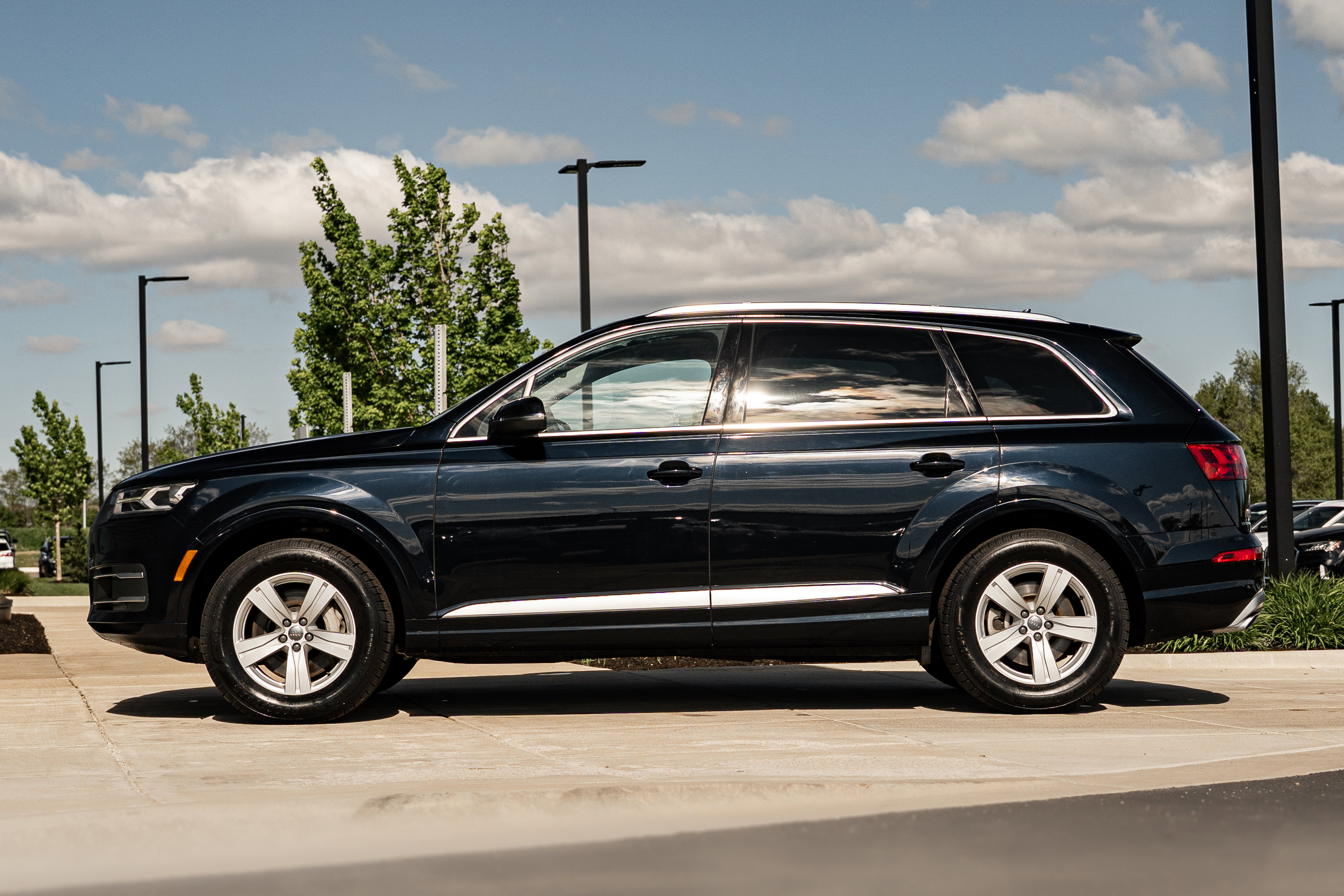 Used 2018 Audi Q7 2.0T Premium AWD/4WD image 6