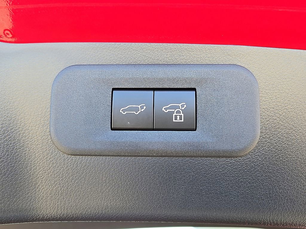 Used 2025 Lexus NX 450h+ F Sport image 13