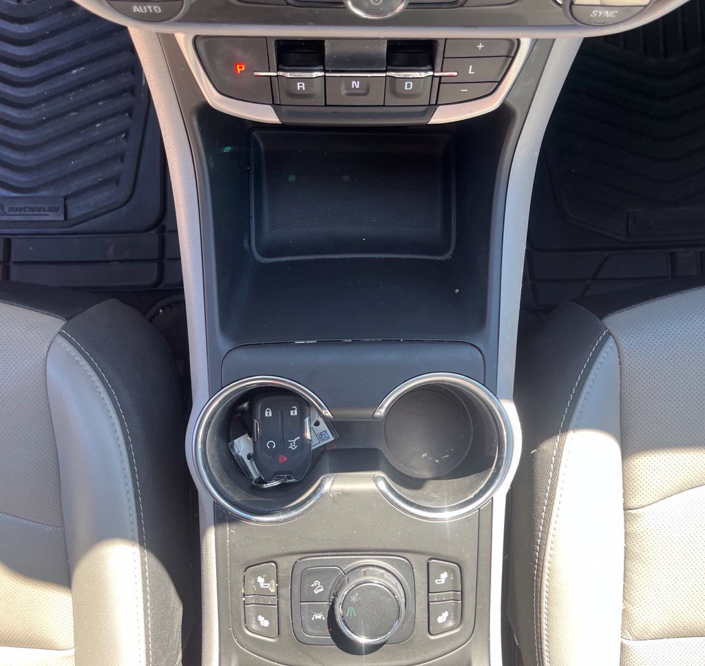 Used 2023 GMC Terrain SLT FWD image 26