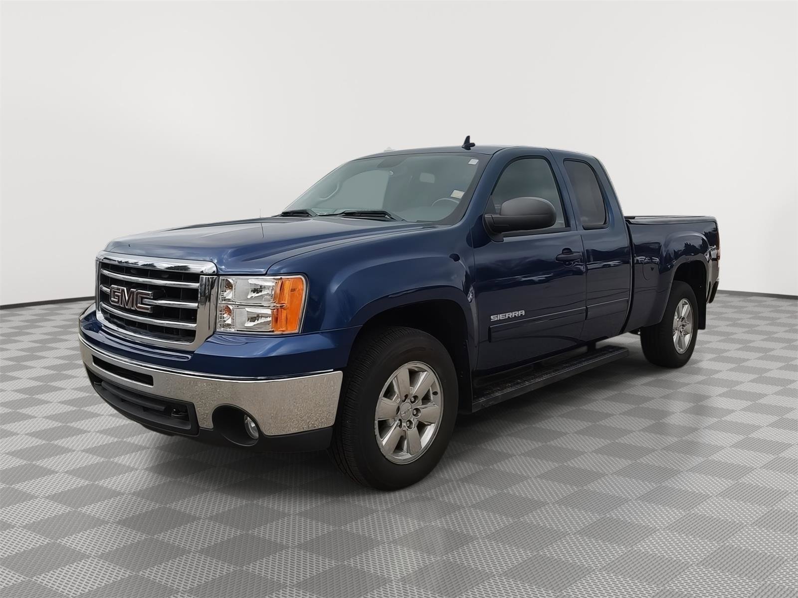 Used 2013 GMC Sierra 1500 SLE w/ Power Tech Package AWD/4WD image 18