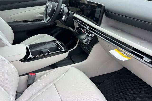 New 2026 Hyundai Tucson Limited AWD/4WD image 16