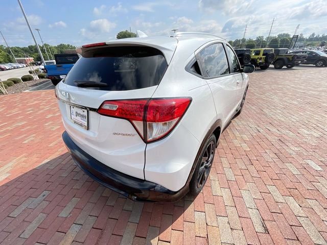 Certified 2022 Honda HR-V Sport image 32