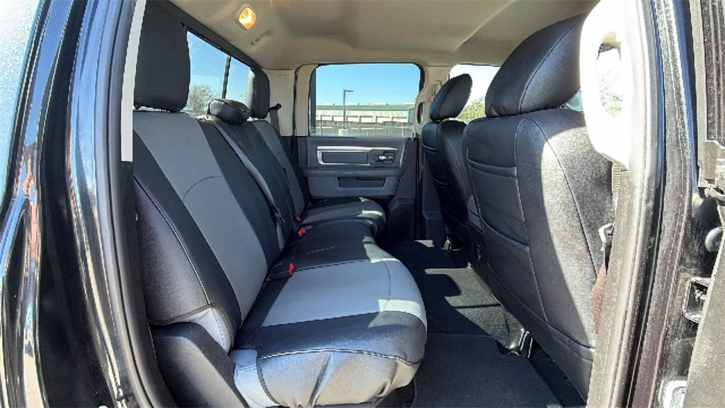 Used 2018 RAM 1500 Lone Star image 39