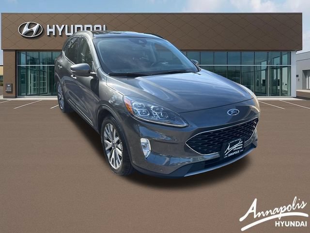 Used 2020 Ford Escape Titanium w/ Titanium Premium Package 2.0 AWD/4WD image 7