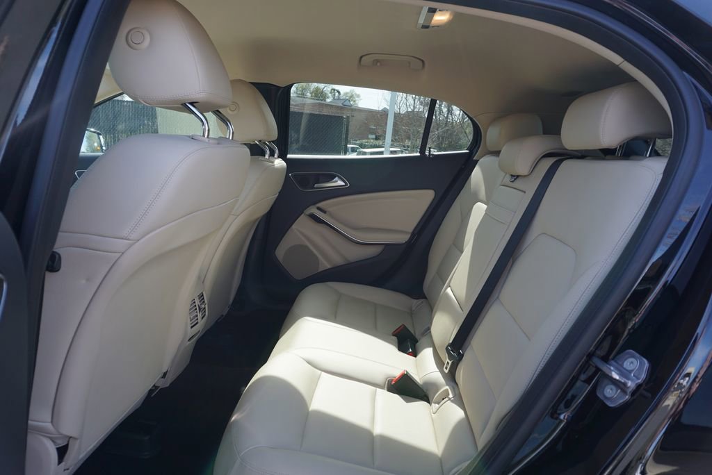 Used 2019 Mercedes-Benz GLA 250 4MATIC image 20