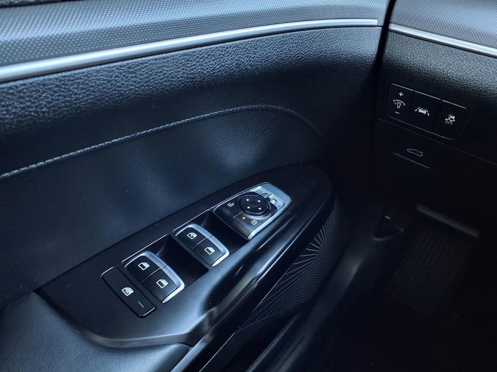 Used 2024 Kia K5 GT-Line image 22