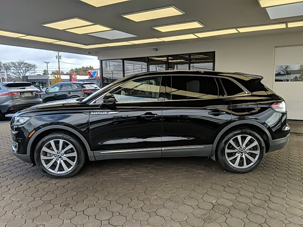 Used 2019 Lincoln Nautilus Select image 8