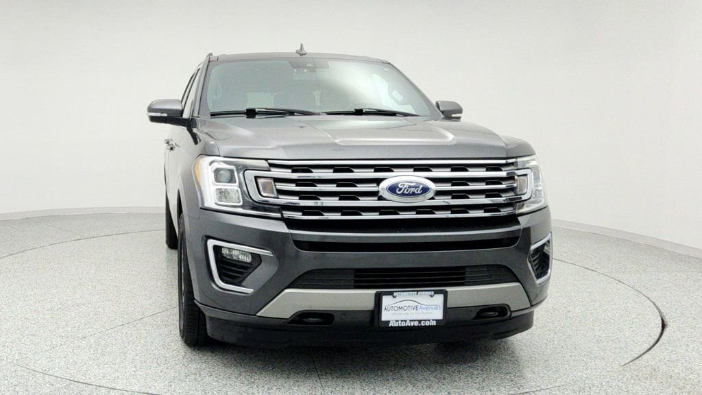 Used 2020 Ford Expedition Limited image 2