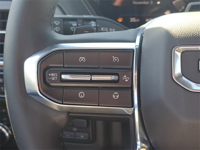 Used 2025 GMC Yukon XL Elevation image 17