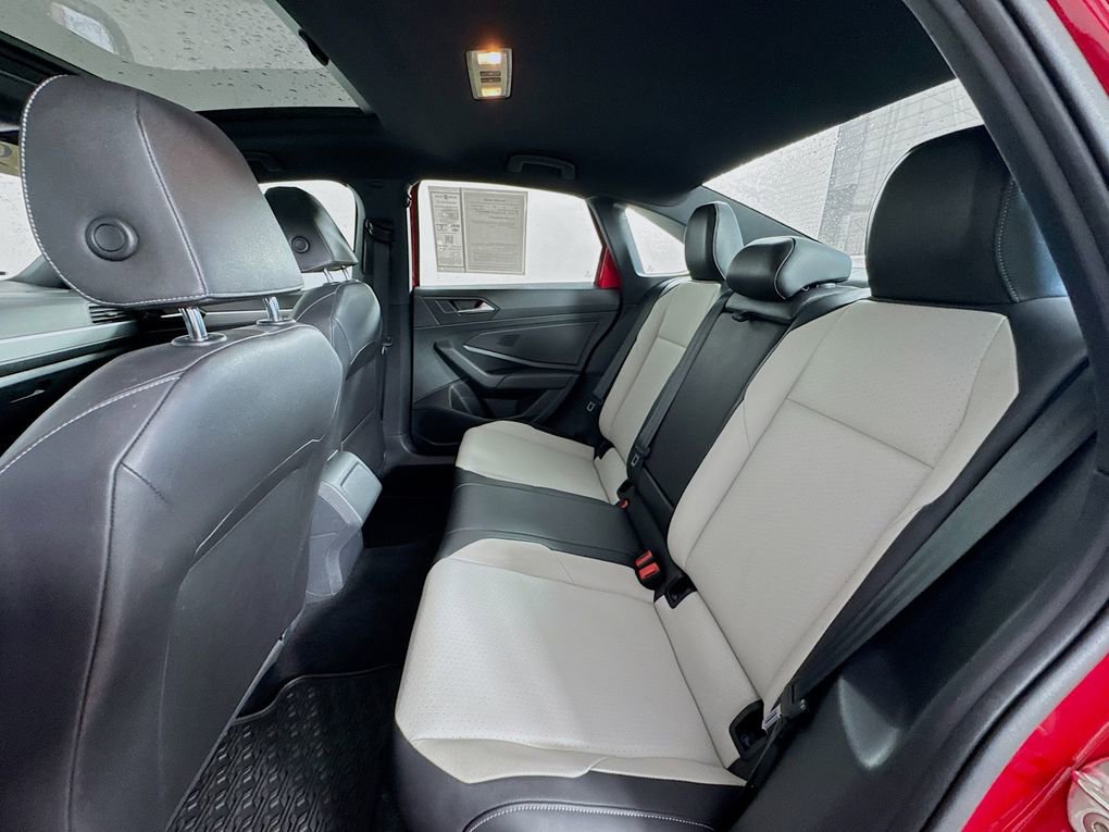 Used 2019 Volkswagen Jetta R-Line image 28
