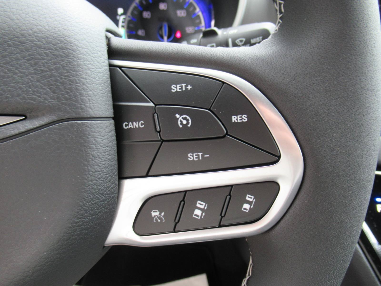 New 2027 Chrysler Pacifica LX FWD image 22