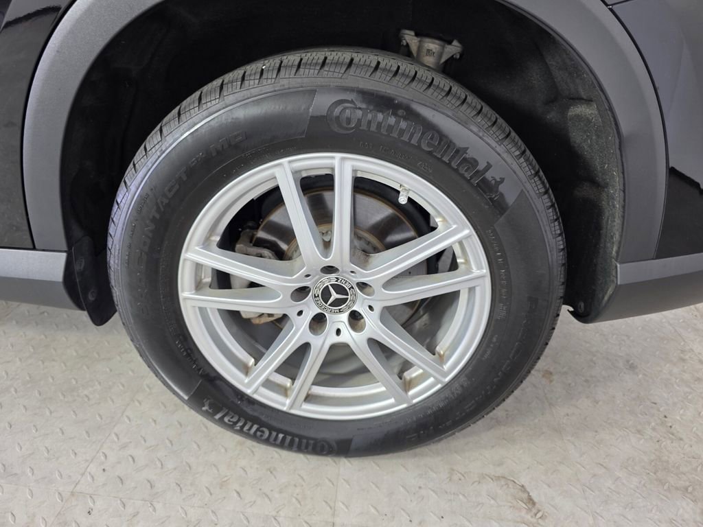 Certified 2023 Mercedes-Benz GLC 300 4MATIC image 17