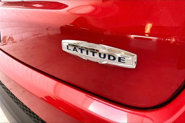 Certified 2023 Jeep Compass Latitude AWD/4WD image 31