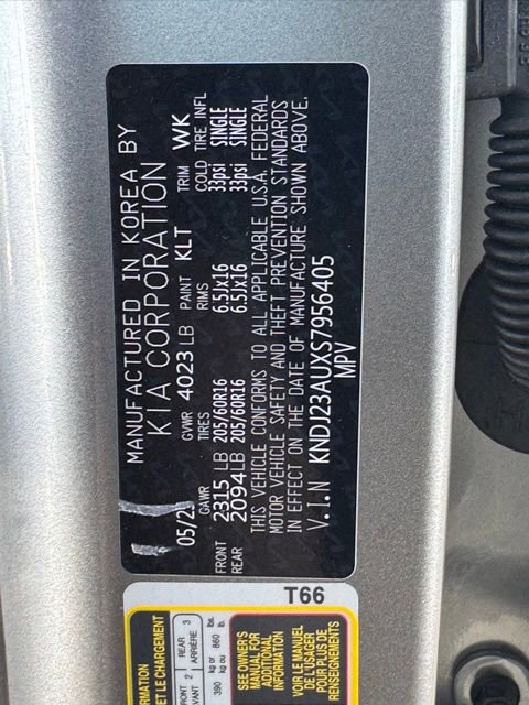 Certified 2025 Kia Soul LX FWD image 13