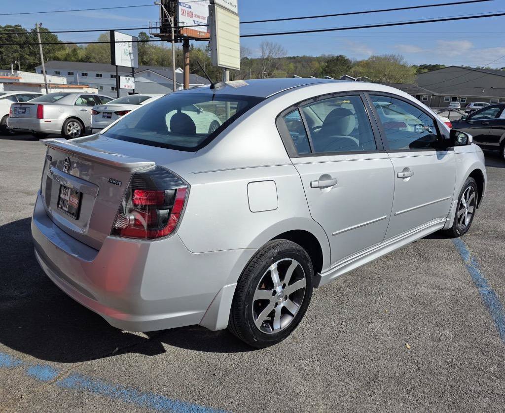 Used 2012 Nissan Sentra 2.0 SR w/ Special Edition Pkg FWD image 6