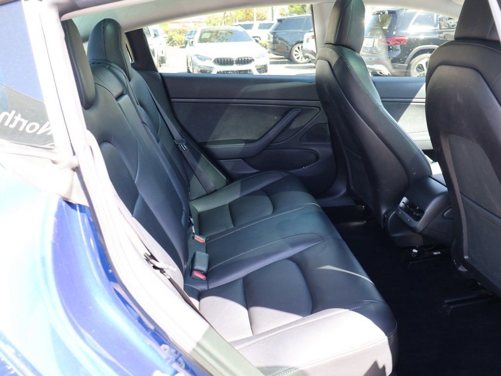 Used 2019 Tesla Model 3 Long Range image 37