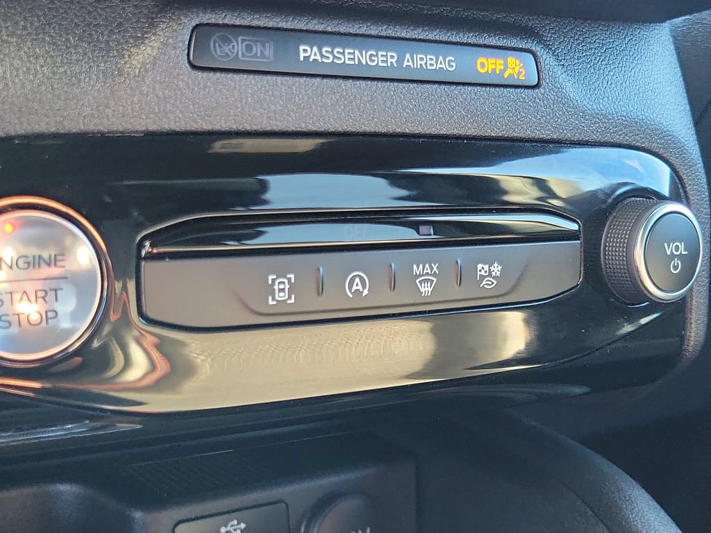 Used 2024 Ford Escape ST-Line w/ Tech Pack #1 AWD/4WD image 29