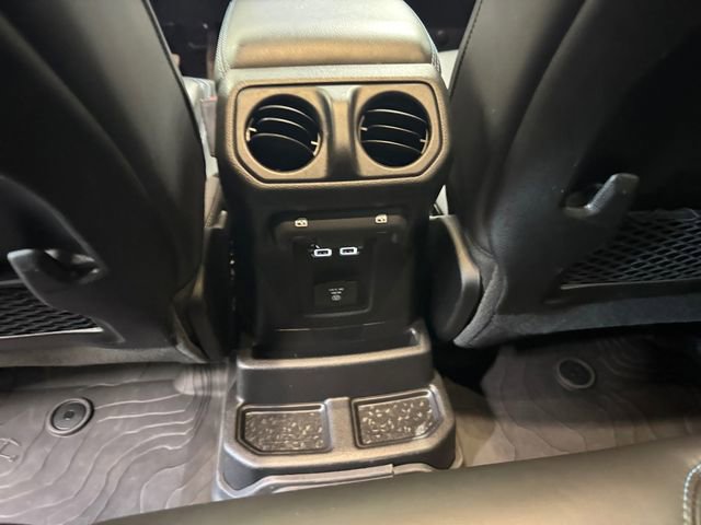 Used 2024 Jeep Wrangler High Altitude image 19