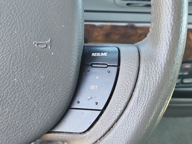 Used 2005 Mercury Grand Marquis LS image 17