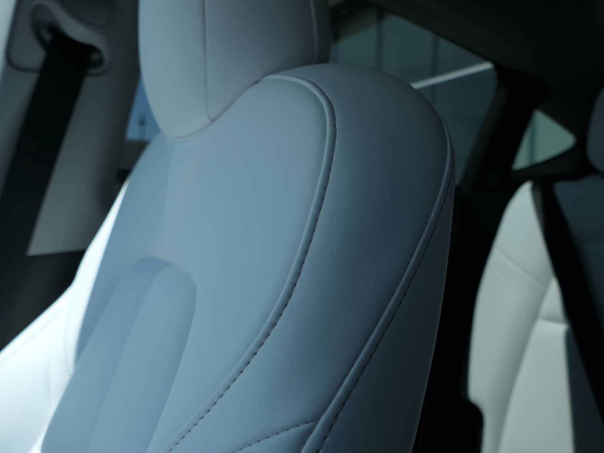 Used 2023 Tesla Model Y Long Range image 13