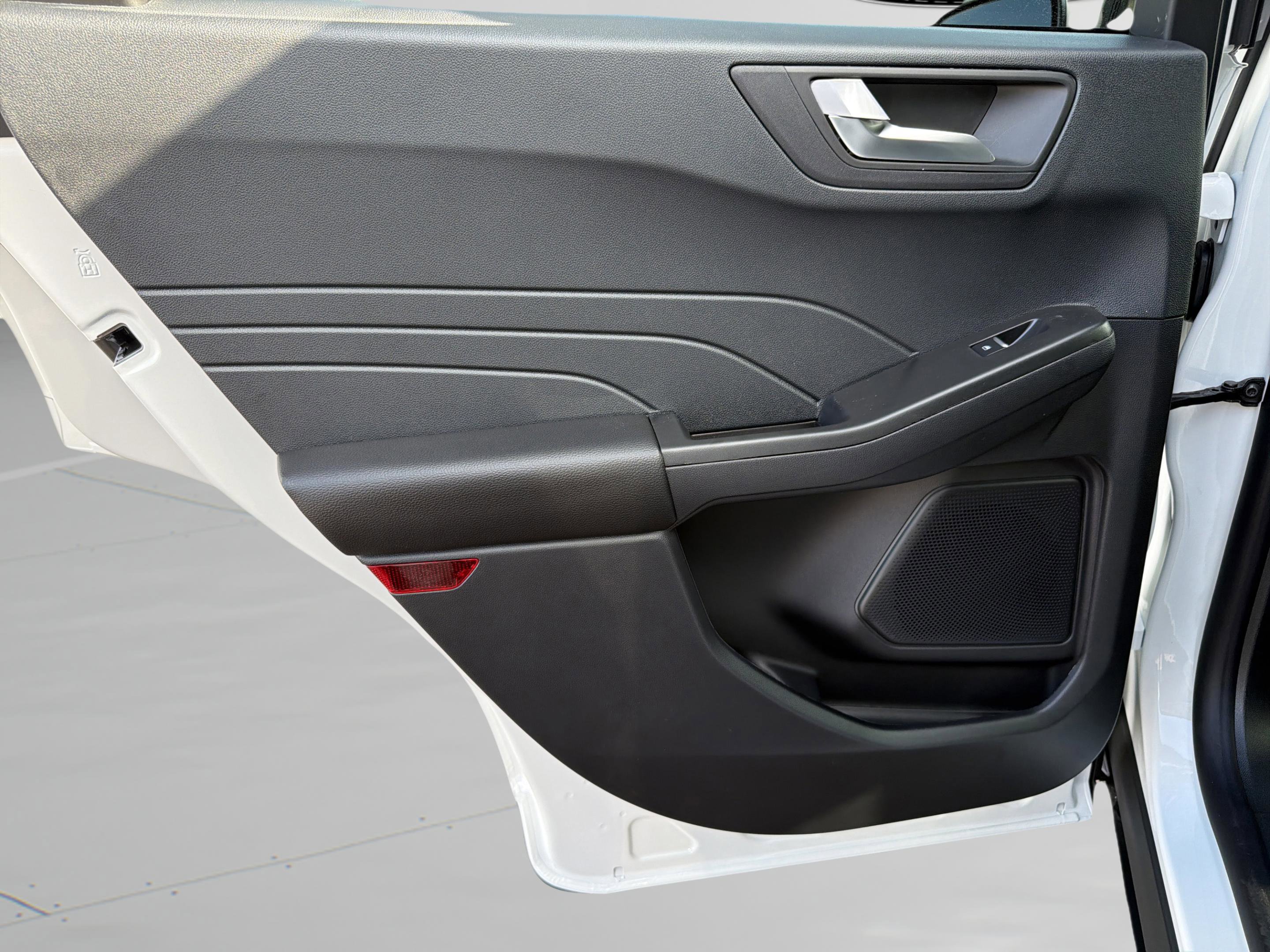 New 2026 Ford Escape ST-Line w/ Tech Pack #1 image 21