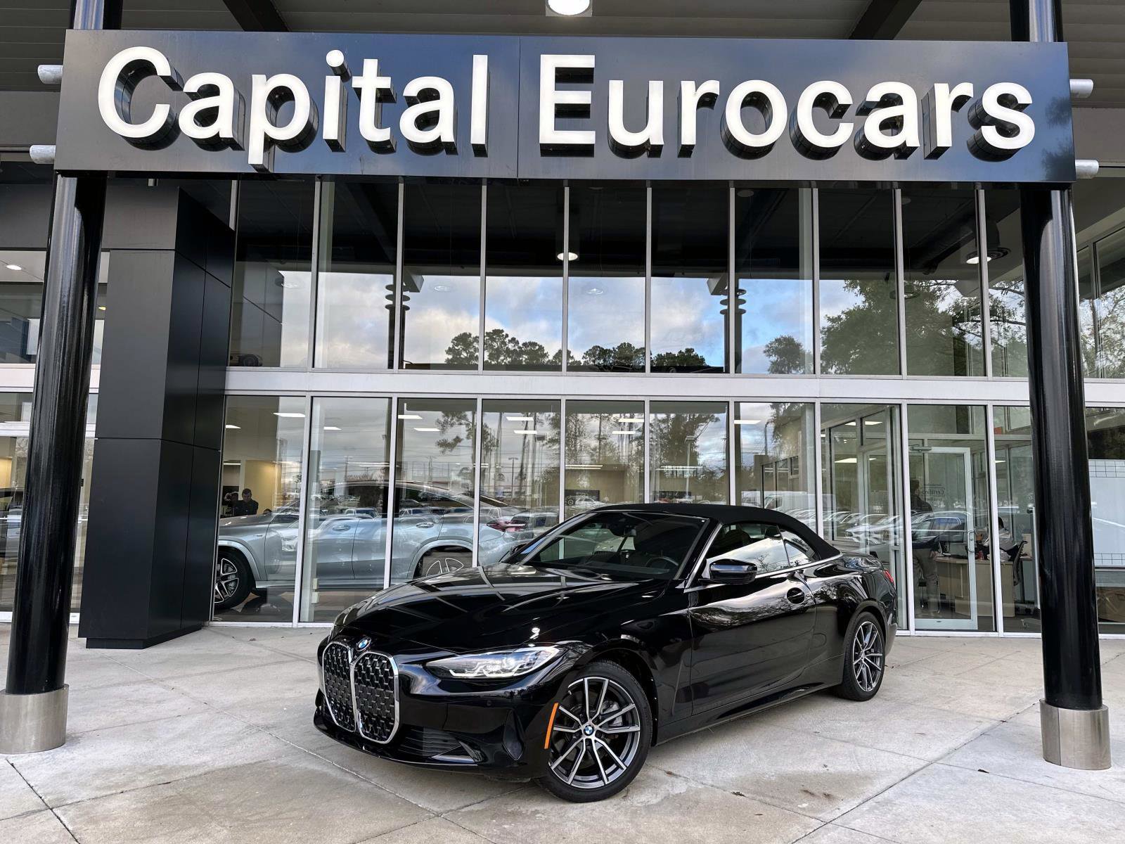 Used 2024 BMW 430i xDrive Convertible image 1