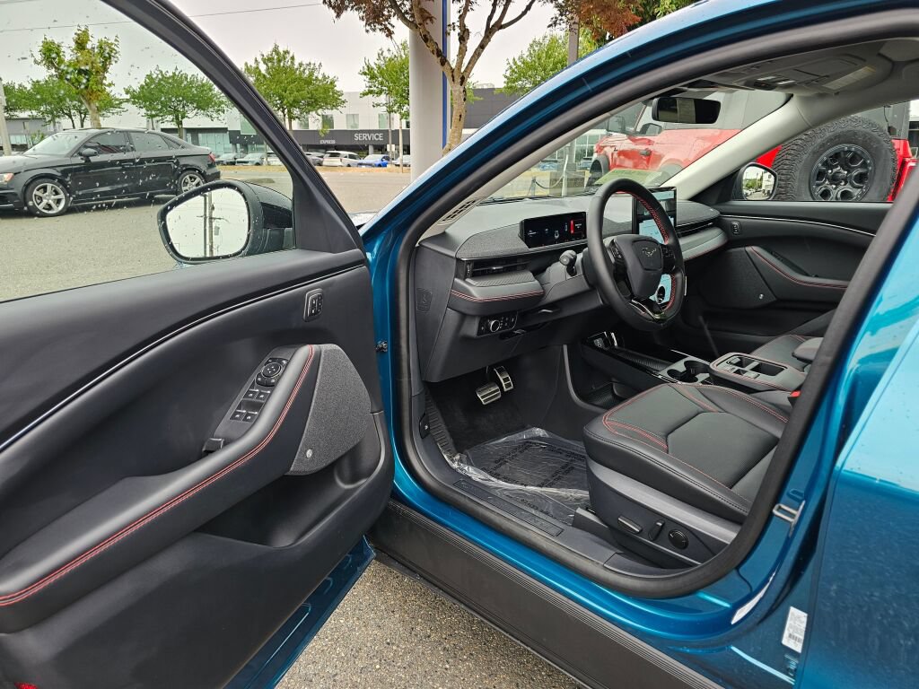 New 2026 Ford Mustang Mach-E Premium w/ Sport Appearance Package AWD/4WD image 15