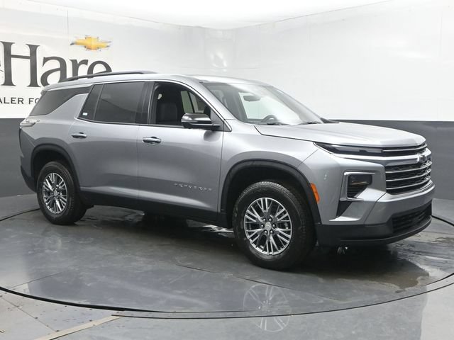 New 2026 Chevrolet Traverse LT w/ Driver Confidence Package FWD image 6