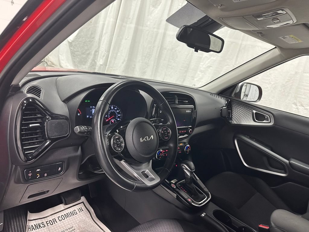 Used 2022 Kia Soul X-Line FWD image 15