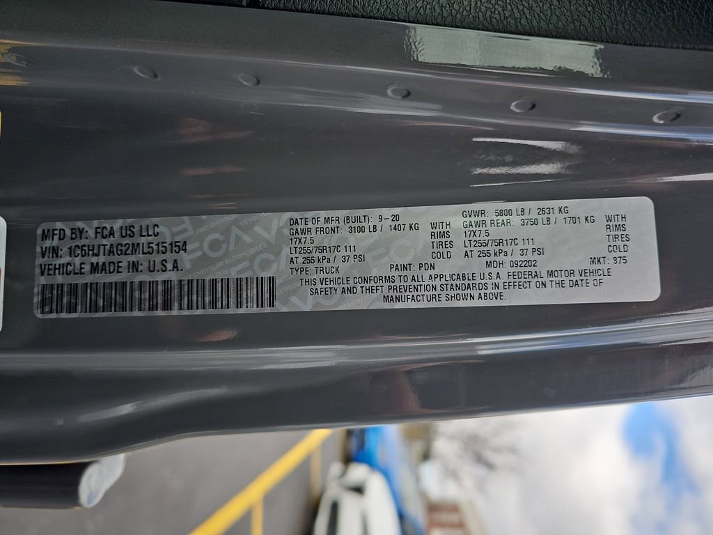 Used 2021 Jeep Gladiator Willys image 32