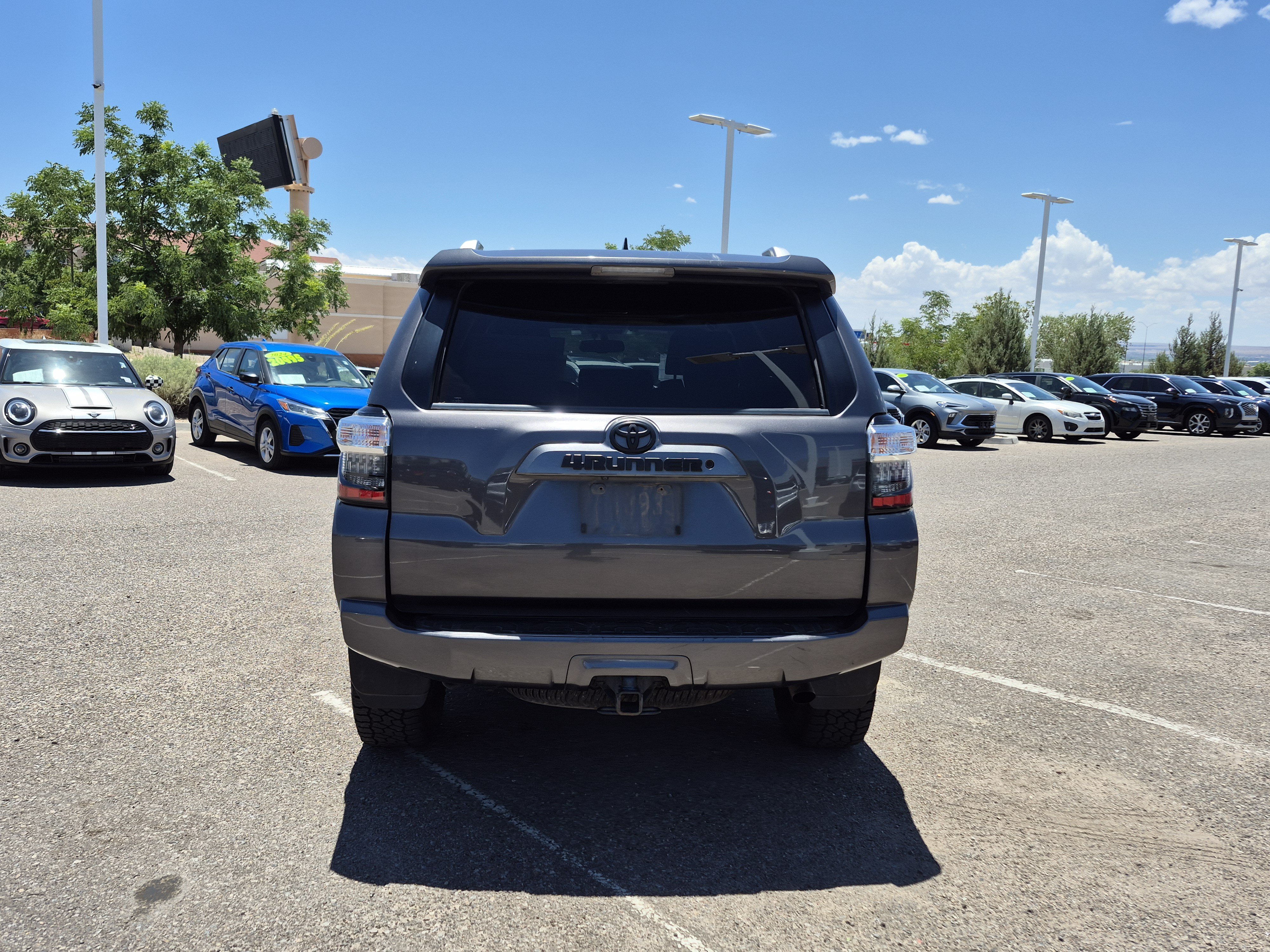 Used 2018 Toyota 4Runner SR5 Premium AWD/4WD image 4