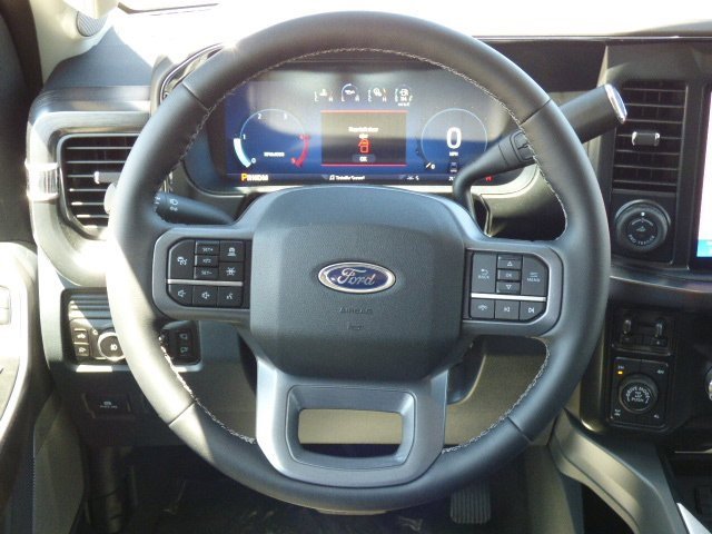 New 2025 Ford F350 Lariat w/ Lariat Ultimate Package image 4