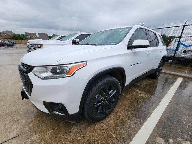 Used 2021 Chevrolet Traverse RS FWD image 2
