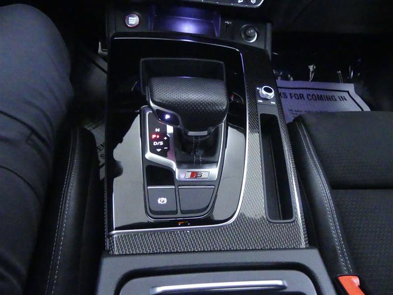 Used 2022 Audi SQ5 Premium Plus w/ Premium Plus Package image 16