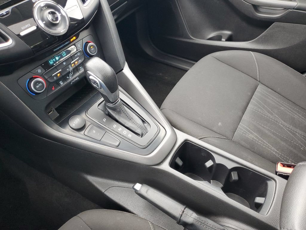 Used 2018 Ford Focus SEL w/ Cold Weather Package FWD image 25