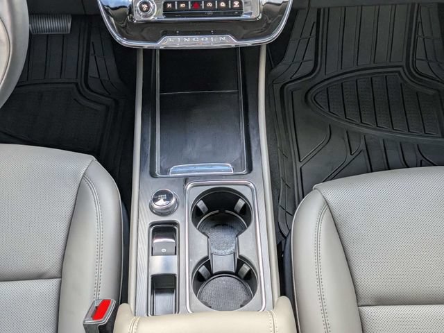 Used 2025 Lincoln Corsair FWD w/ Equipment Group 101A image 20