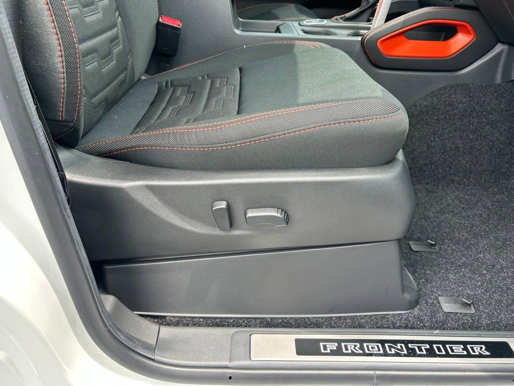New 2026 Nissan Frontier PRO-4X AWD/4WD image 38