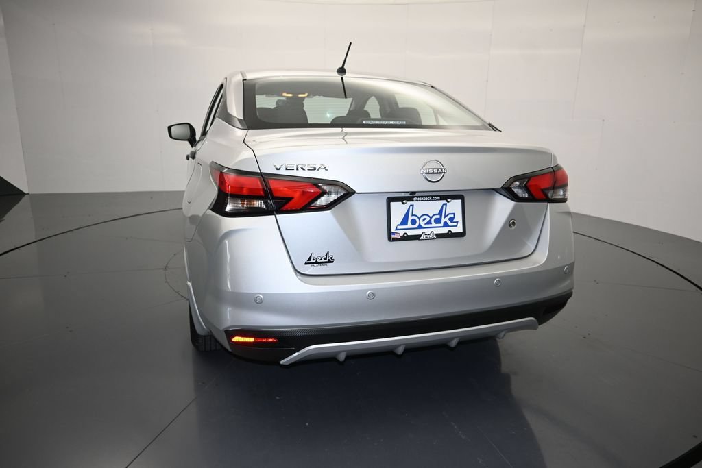 Used 2025 Nissan Versa S FWD image 23