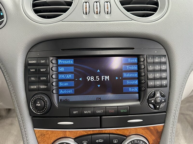 Used 2005 Mercedes-Benz SL 500 w/ AMG Sport Pkg image 35