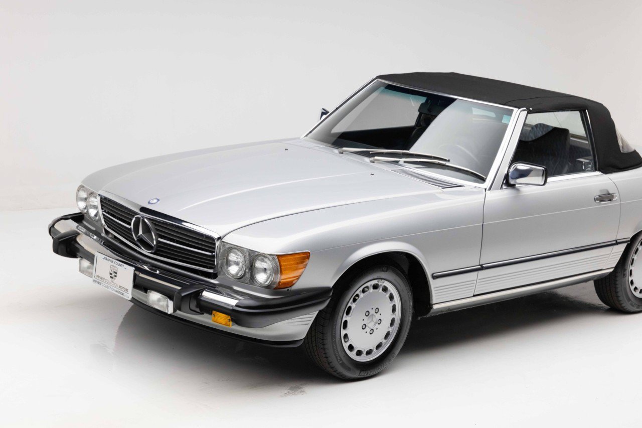 Used 1987 Mercedes-Benz 560 SL image 33