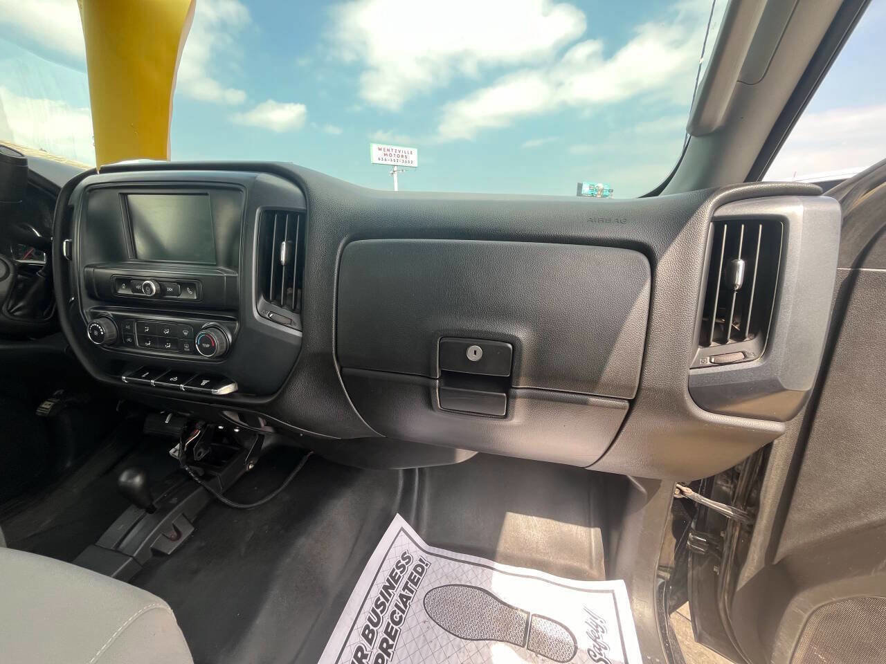 Used 2017 GMC Sierra 3500 4x4 Regular Cab w/ Sierra Convenience Package image 11