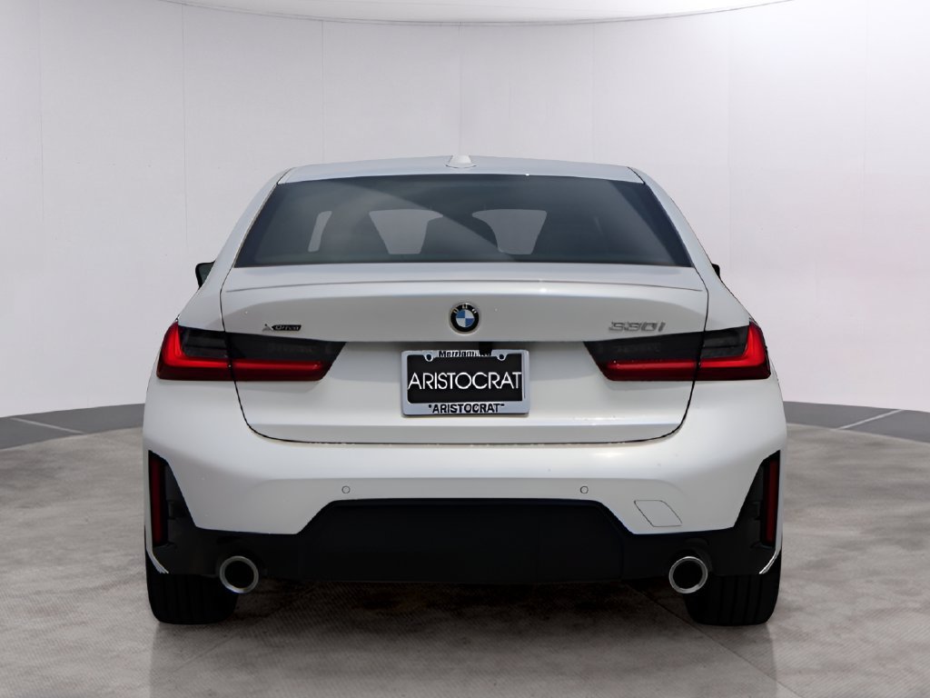Used 2026 BMW 330i xDrive Sedan AWD/4WD image 6