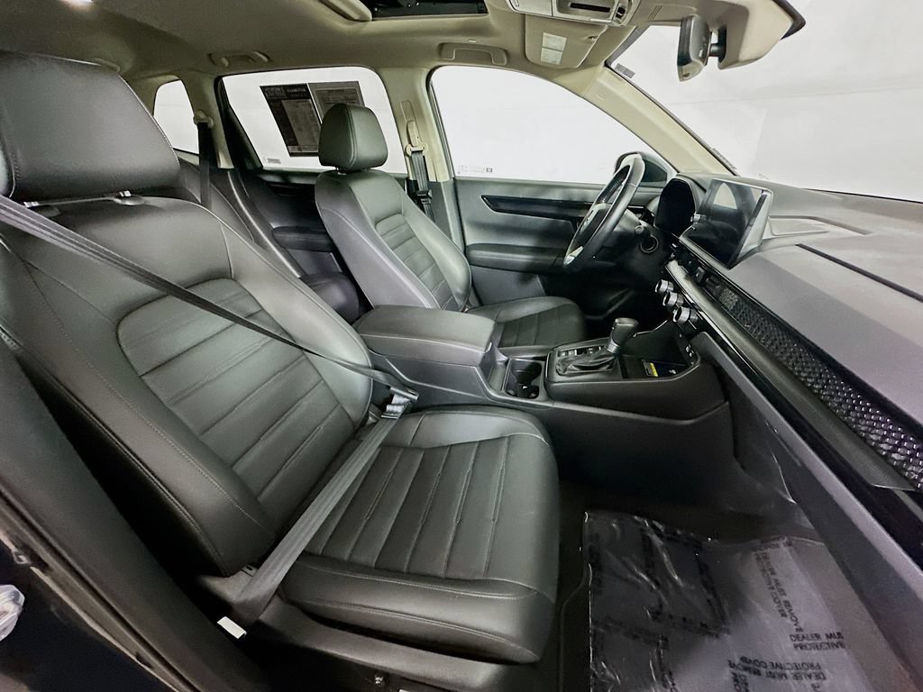 Used 2025 Honda CR-V EX-L image 12