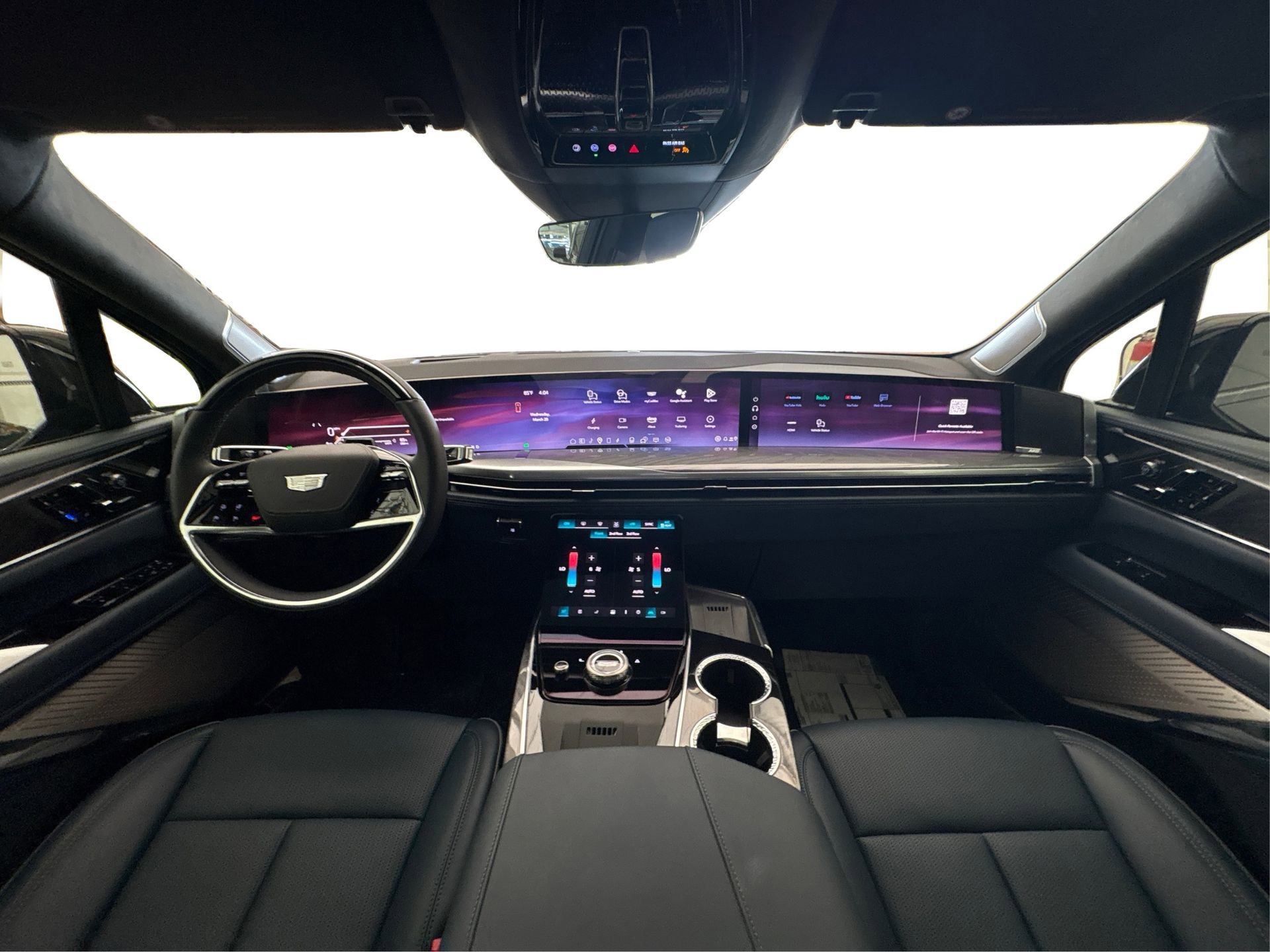 New 2025 Cadillac Escalade IQ Luxury 2 w/ LPO, Radiant Package image 23