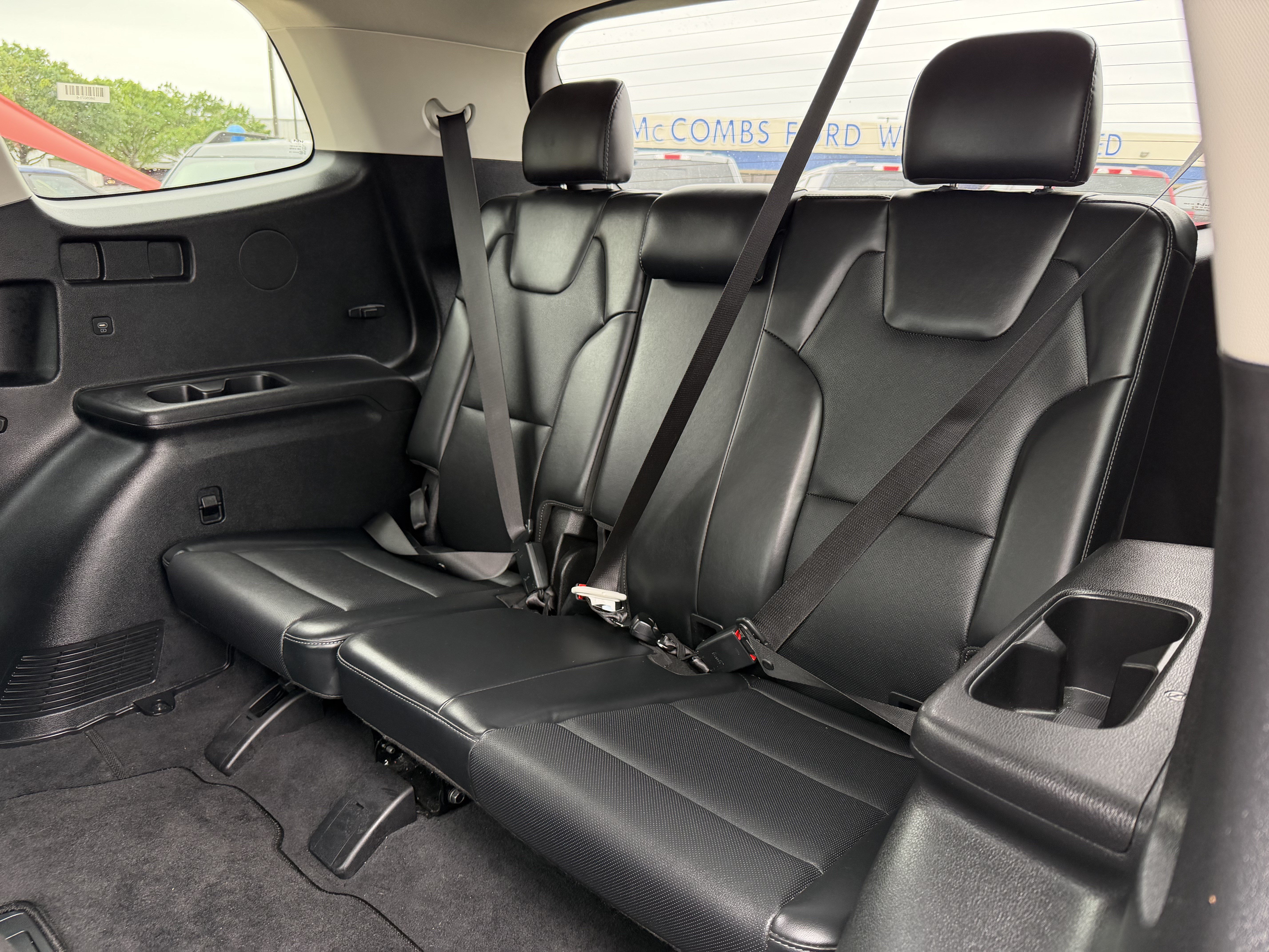 Used 2025 Kia Telluride S FWD image 14
