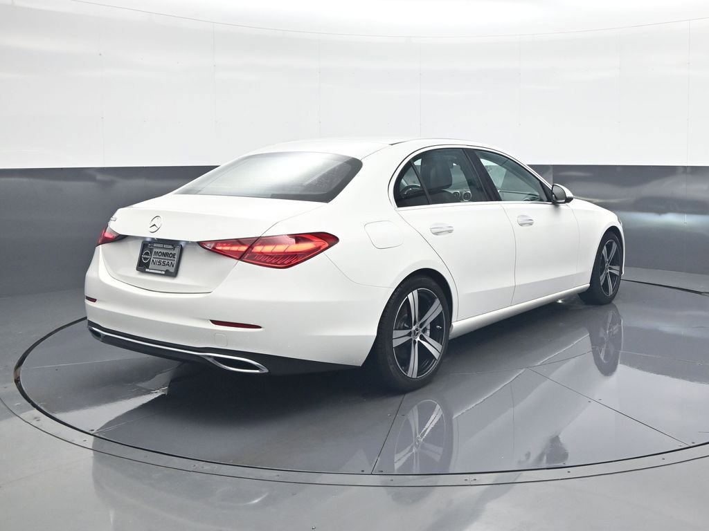 Used 2022 Mercedes-Benz C 300 Sedan image 7