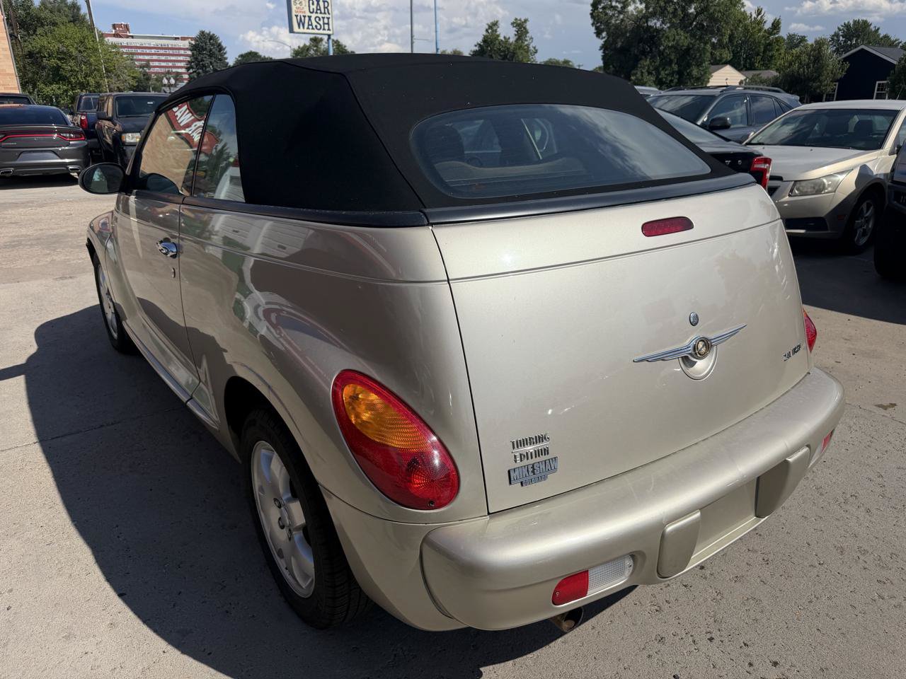 Used 2005 Chrysler PT Cruiser Touring FWD image 10